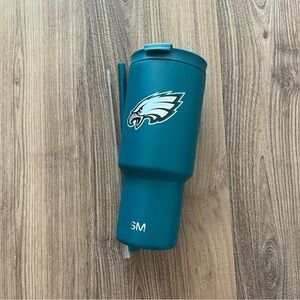 Simple Modern Eagles Cup